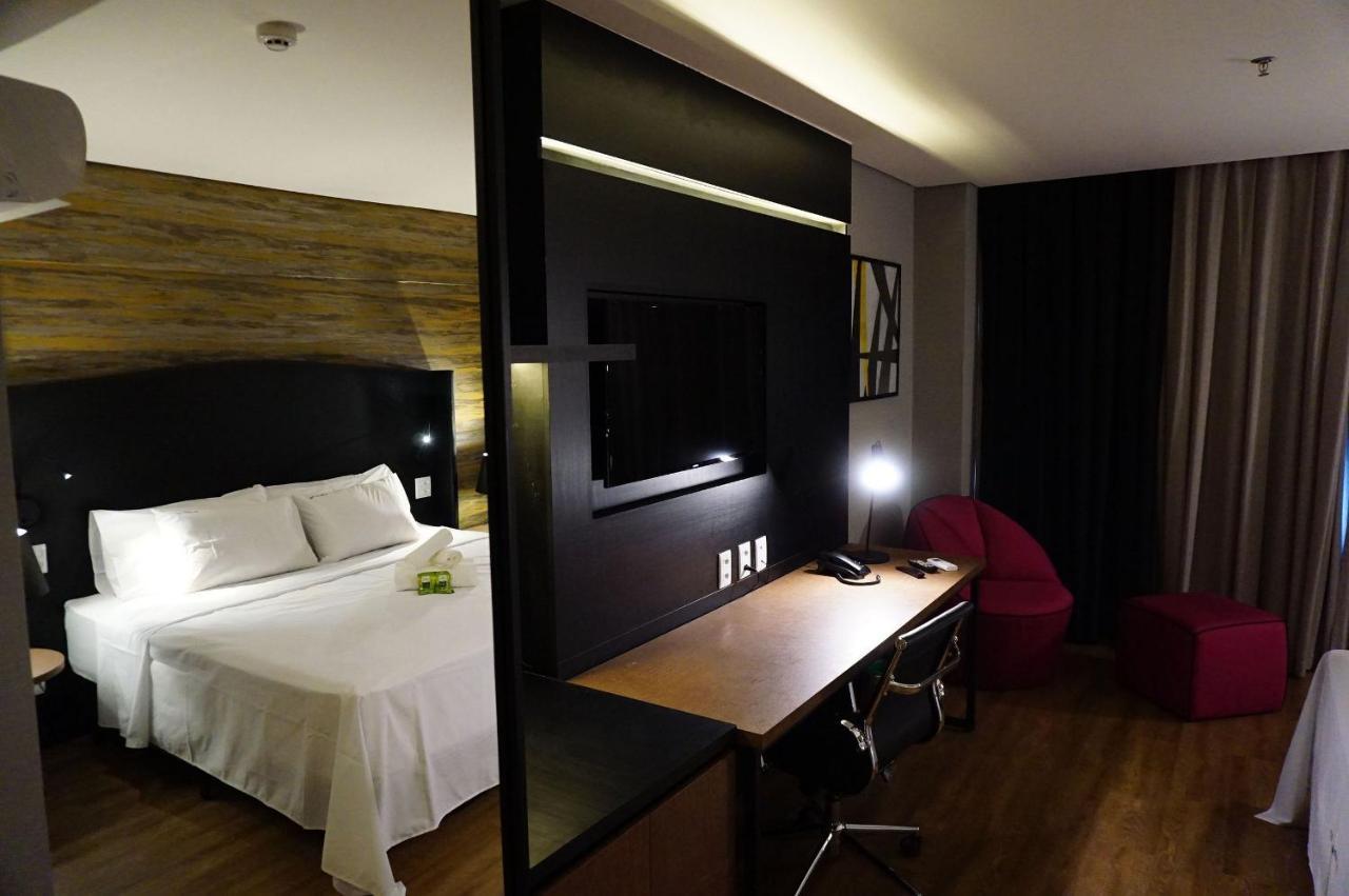 Cantinn Qs17 Suite De Luxo Com Cama King Sizeゴイアニア エクステリア 写真